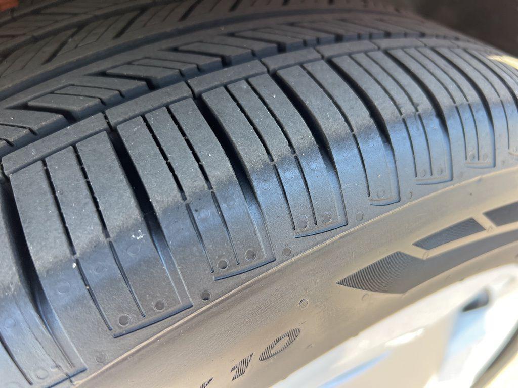 new 2025 Volkswagen ID. Buzz car, priced at $72,165