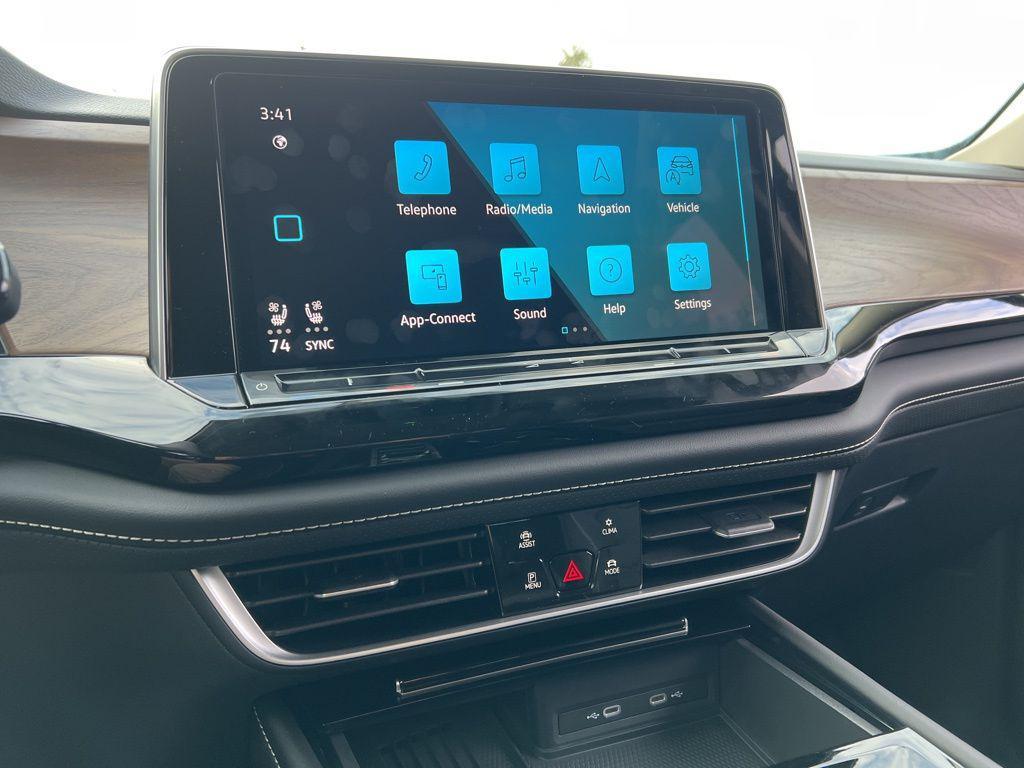 new 2026 Volkswagen Atlas car, priced at $48,004