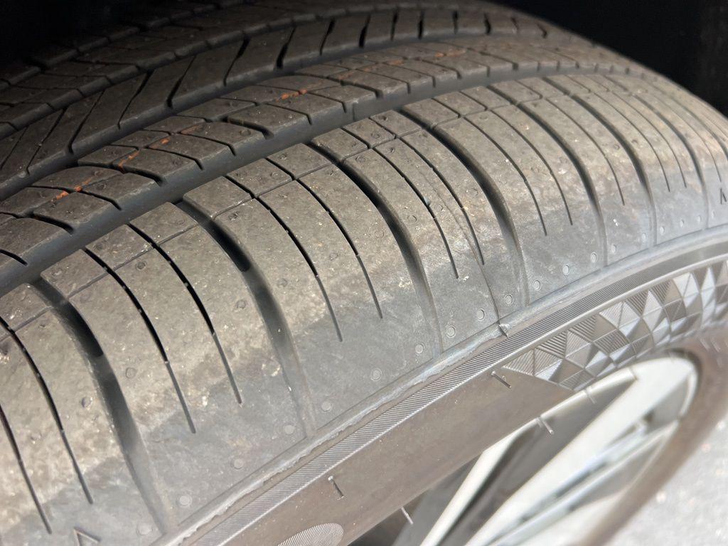 new 2026 Volkswagen Atlas car, priced at $48,004