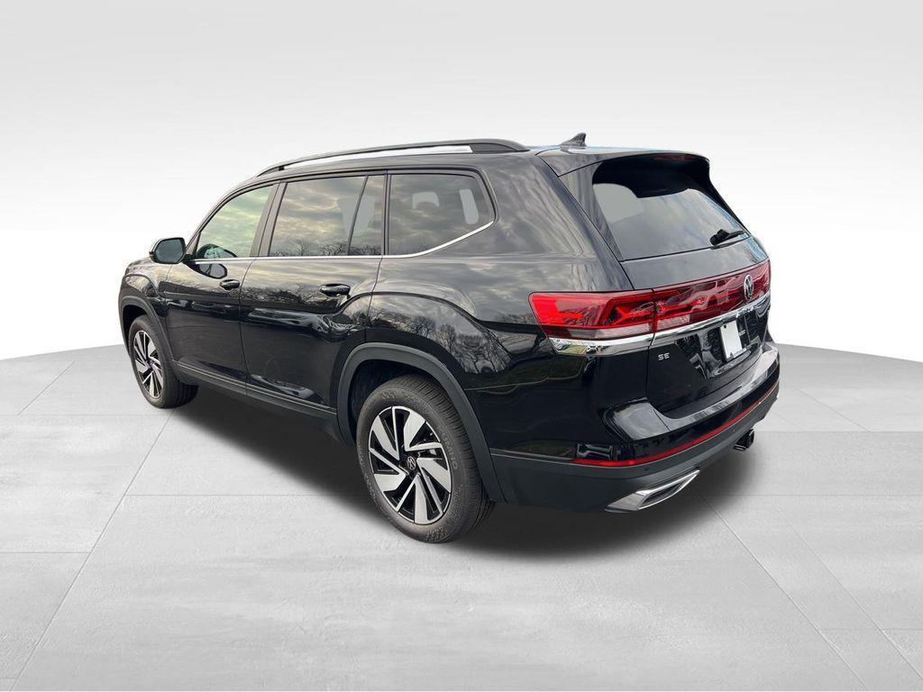 new 2026 Volkswagen Atlas car, priced at $48,004