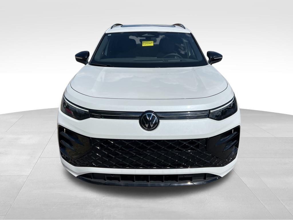 new 2026 Volkswagen Tiguan car, priced at $40,778