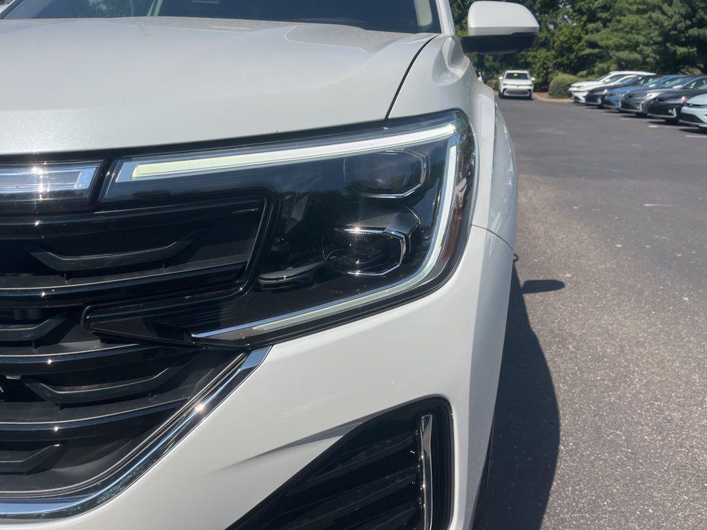 new 2026 Volkswagen Atlas car, priced at $58,402