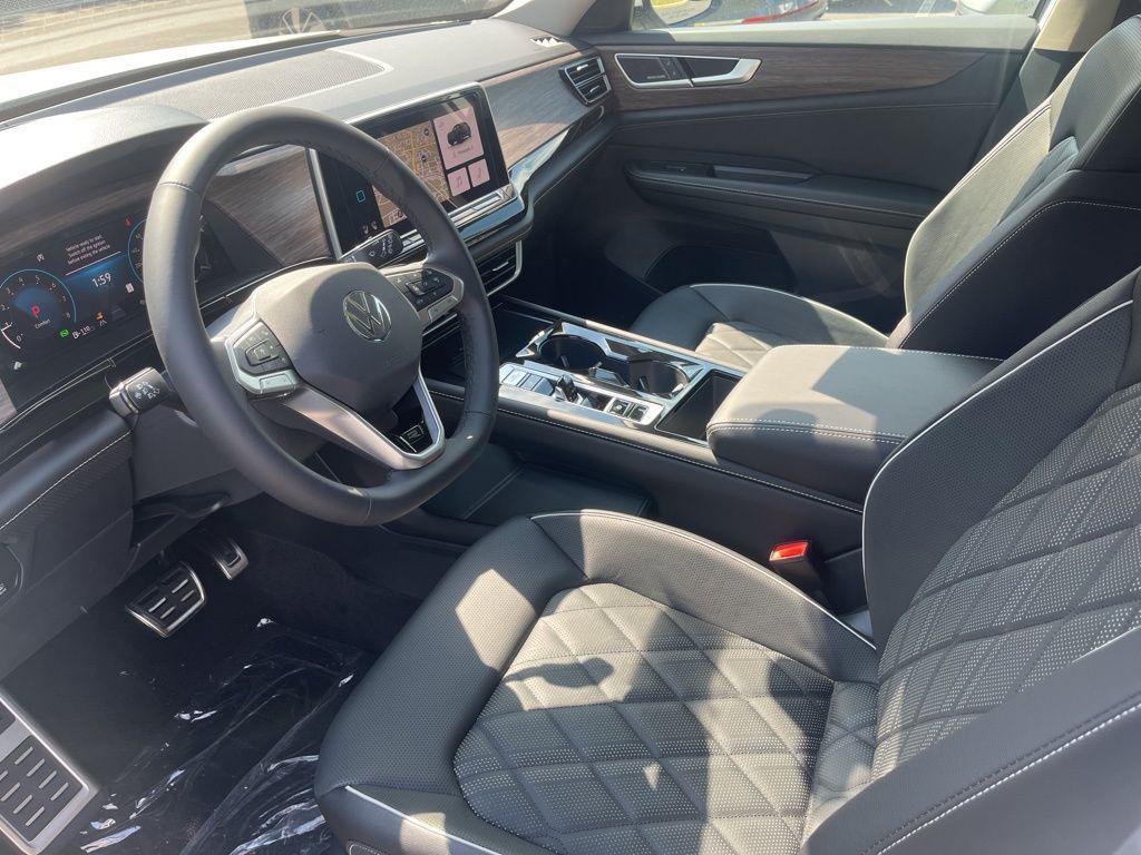new 2026 Volkswagen Atlas car, priced at $58,402
