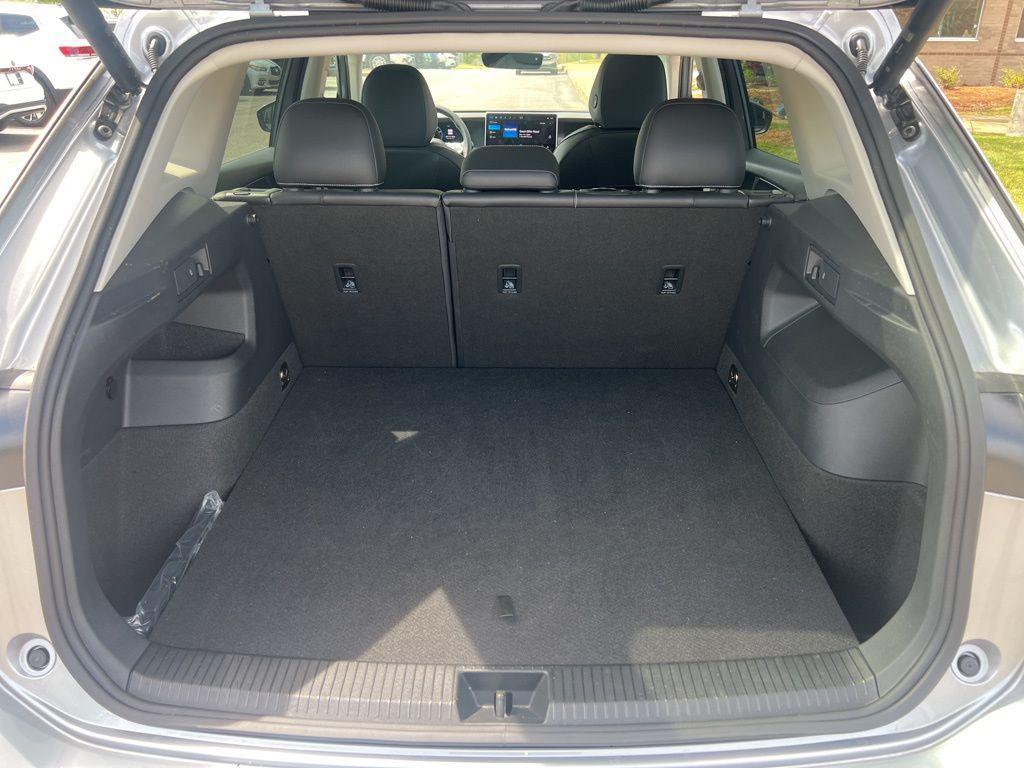 used 2025 Volkswagen Tiguan car, priced at $29,930