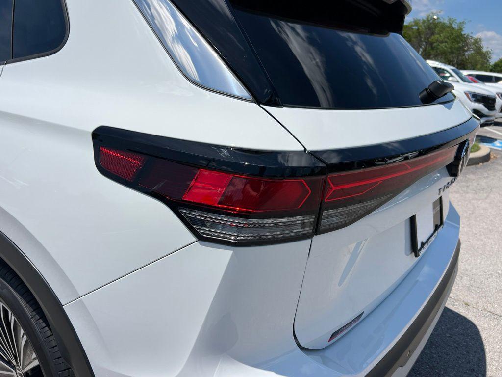 new 2026 Volkswagen Tiguan car, priced at $34,681