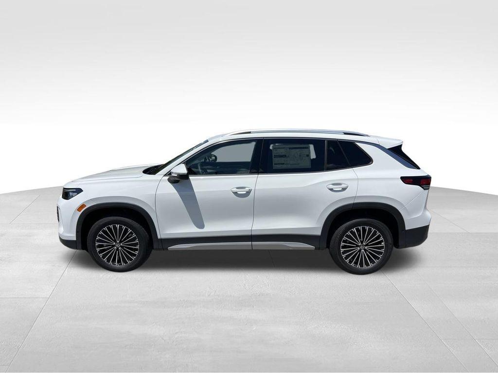 new 2026 Volkswagen Tiguan car, priced at $34,681