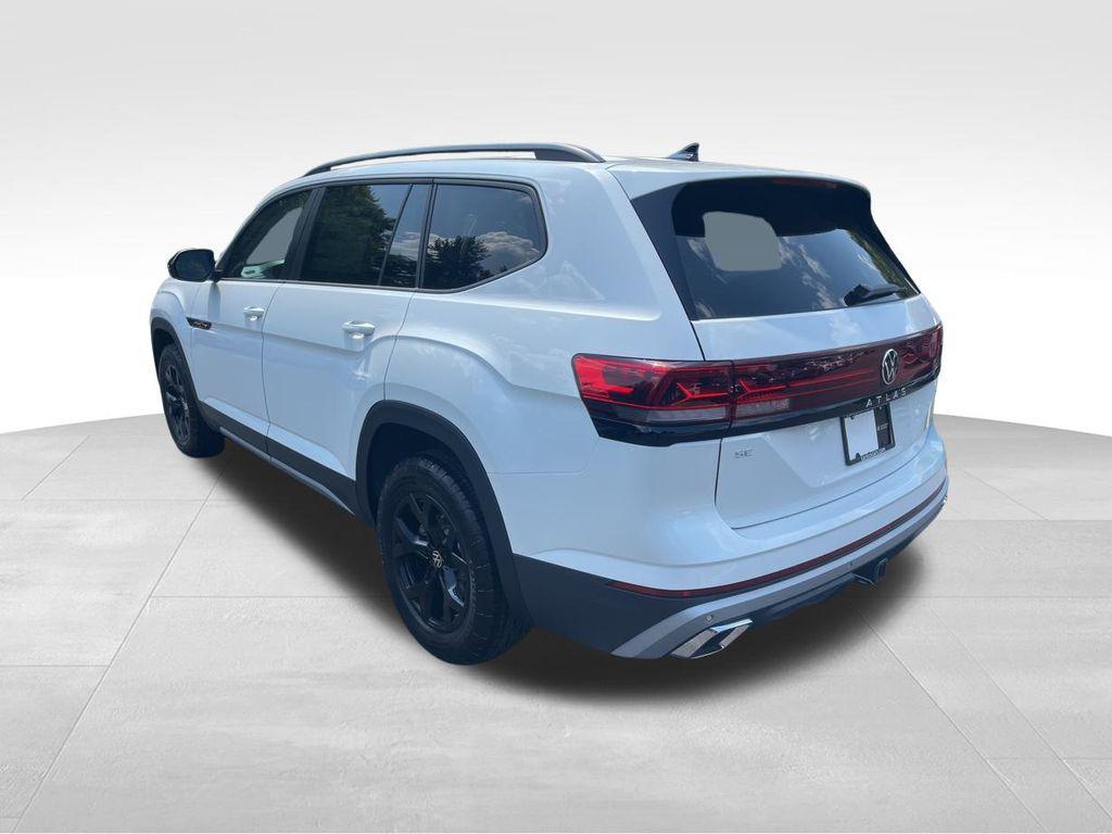 new 2026 Volkswagen Atlas car, priced at $51,137