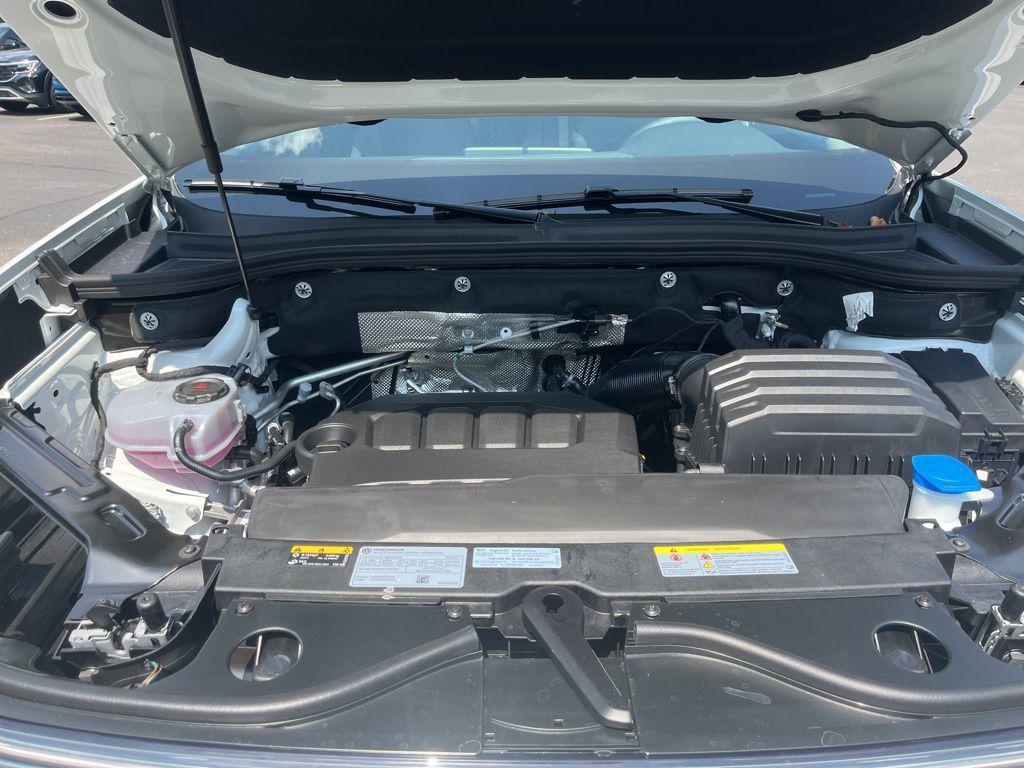 new 2026 Volkswagen Atlas car, priced at $51,137