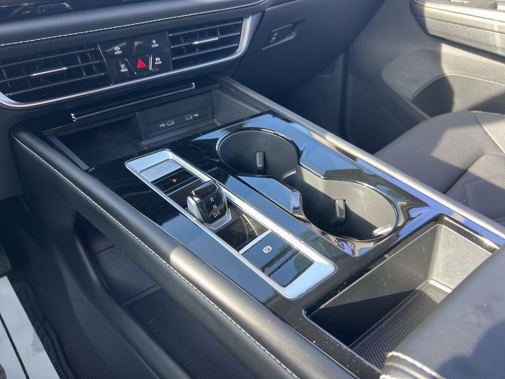 used 2024 Volkswagen Atlas car, priced at $31,523