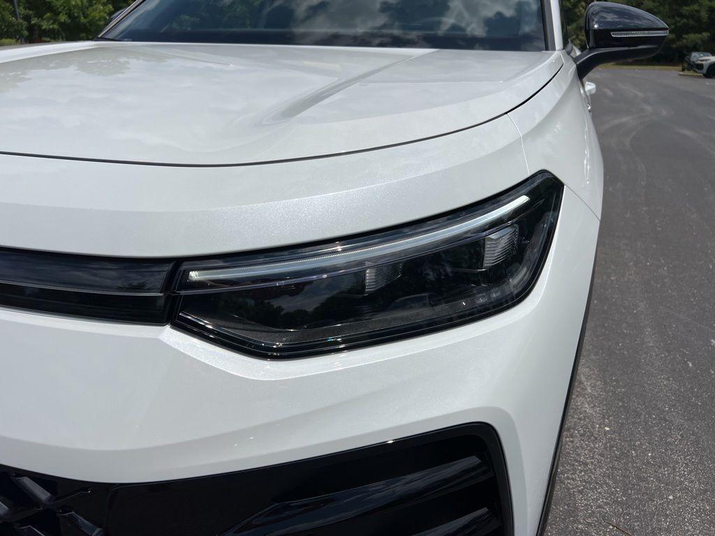 new 2026 Volkswagen Tiguan car, priced at $40,778