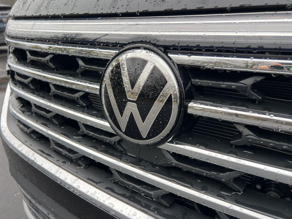 new 2026 Volkswagen Atlas car, priced at $48,247