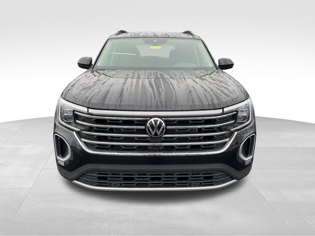 new 2026 Volkswagen Atlas car, priced at $48,247