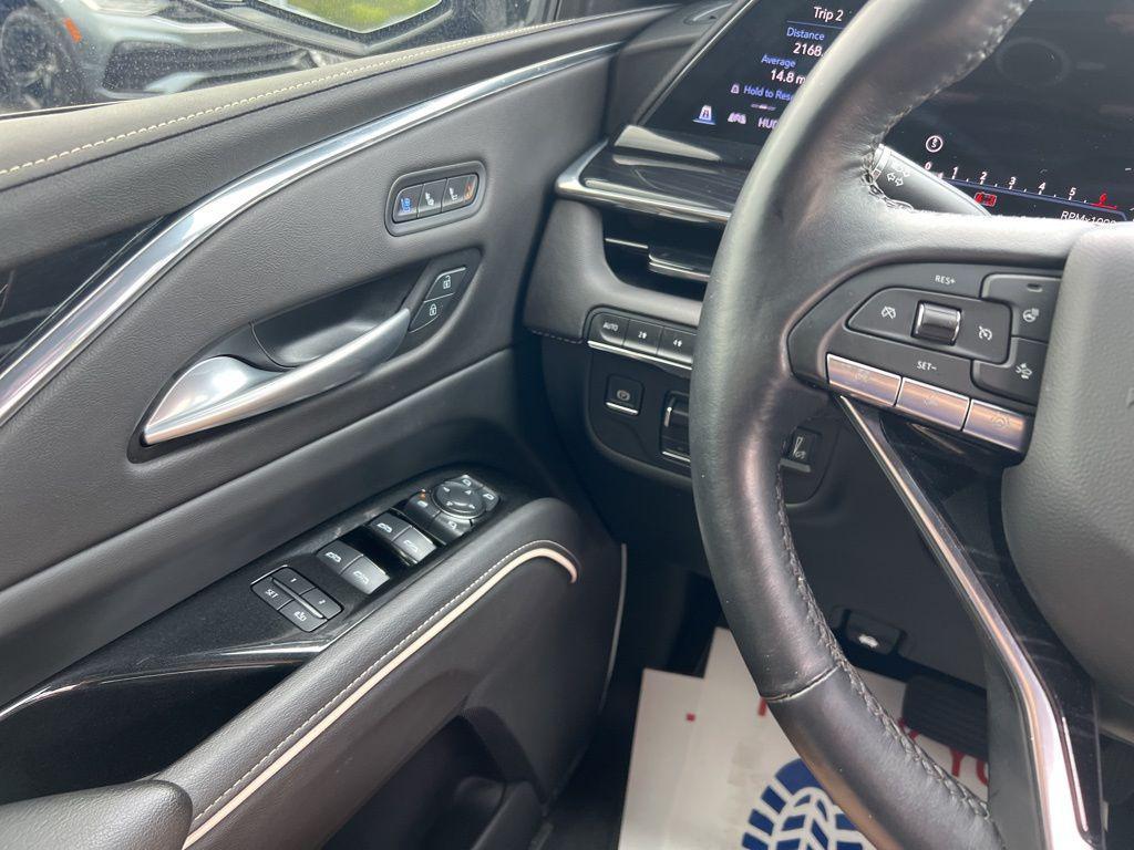 used 2024 Cadillac Escalade ESV car, priced at $81,544