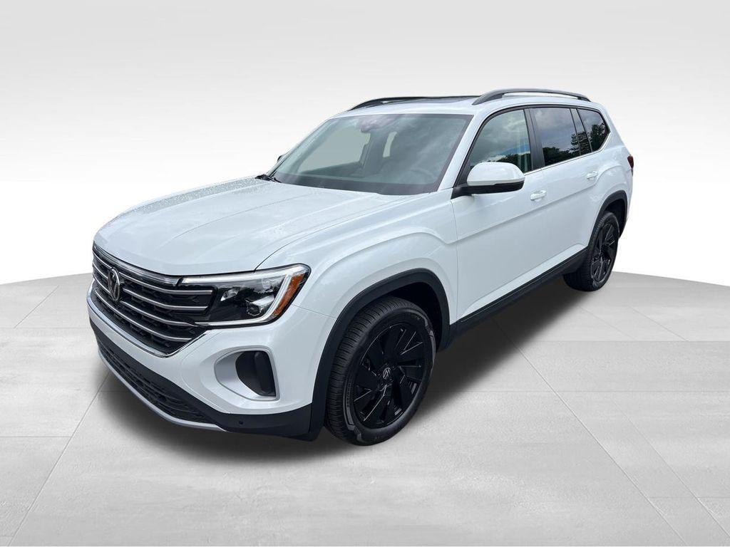 new 2026 Volkswagen Atlas car, priced at $48,422