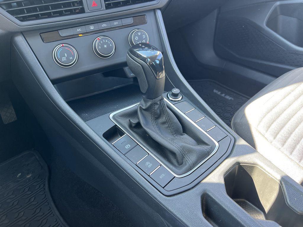 used 2023 Volkswagen Jetta car, priced at $14,490