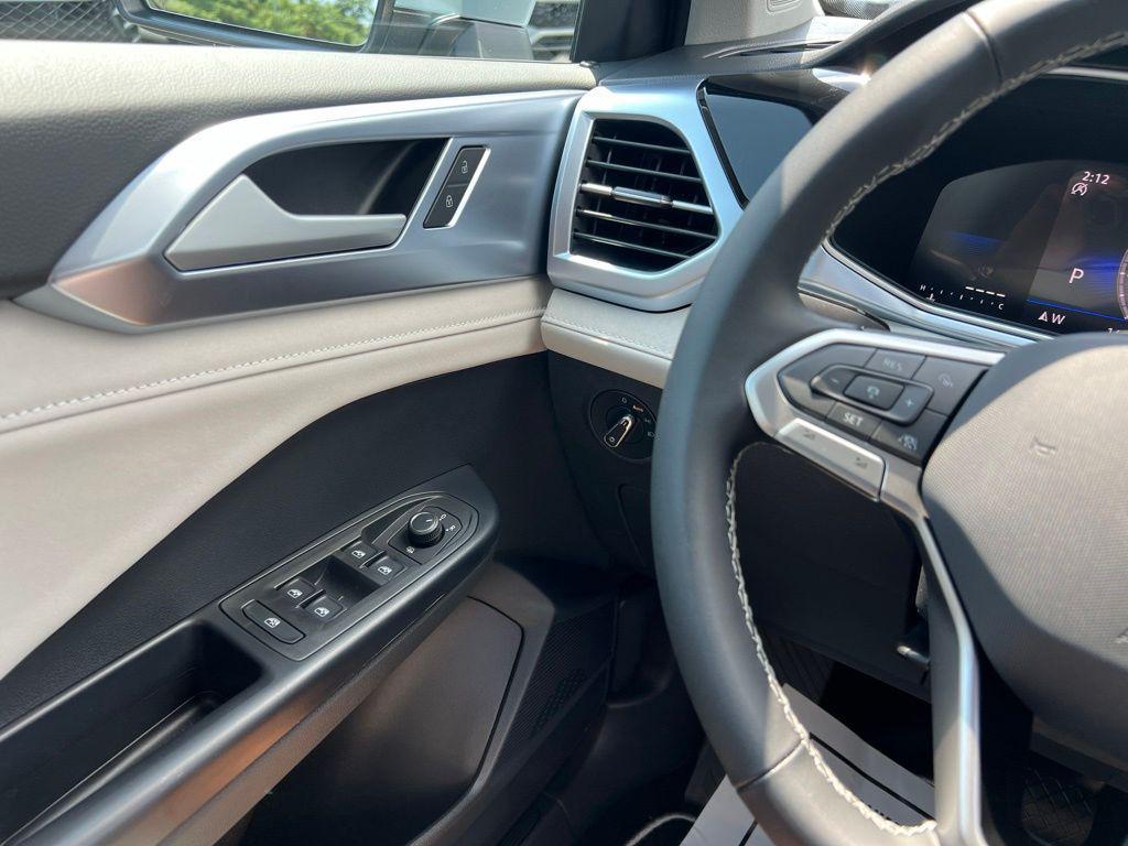new 2026 Volkswagen Taos car, priced at $30,590