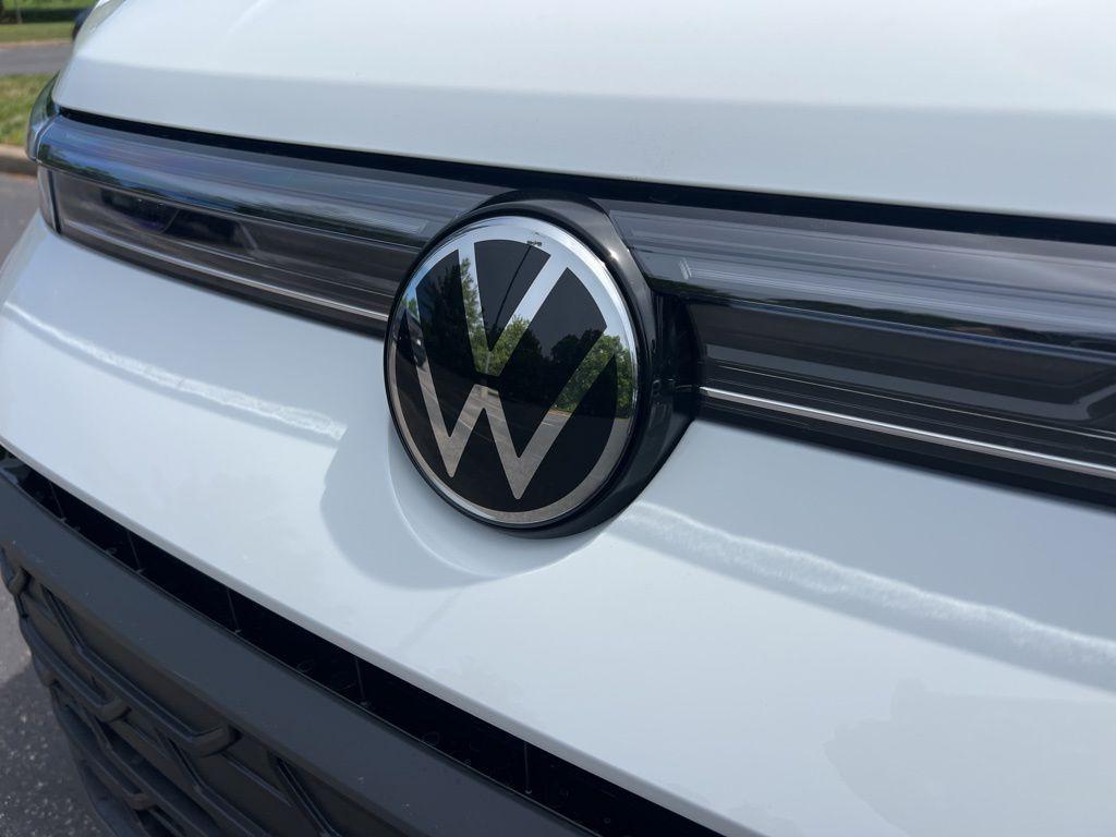 new 2026 Volkswagen Taos car, priced at $33,991