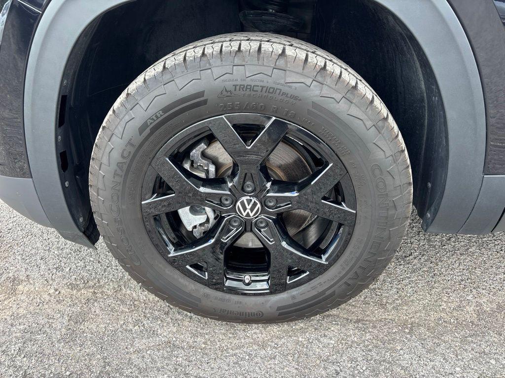 used 2026 Volkswagen Atlas car, priced at $44,790
