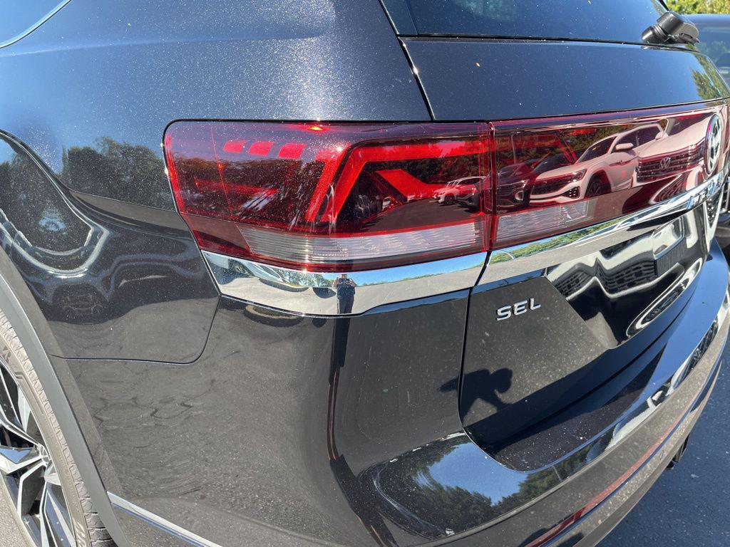 new 2026 Volkswagen Atlas car, priced at $57,692