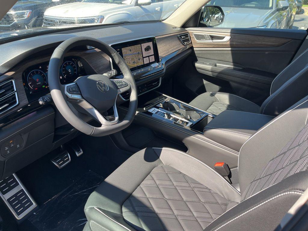 new 2026 Volkswagen Atlas car, priced at $57,692