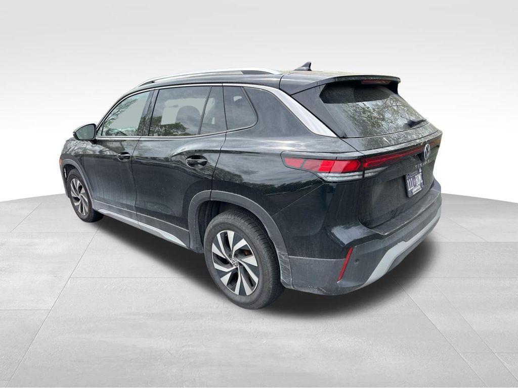 used 2025 Volkswagen Tiguan car, priced at $26,990