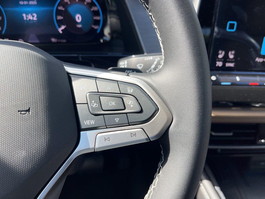 new 2026 Volkswagen Atlas Cross Sport car, priced at $46,706