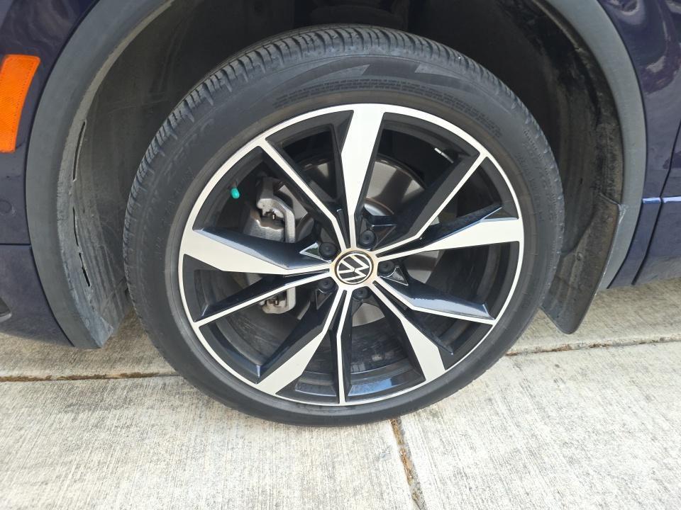 used 2022 Volkswagen Tiguan car, priced at $24,921