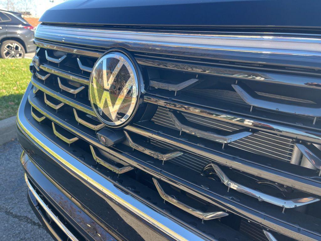 new 2026 Volkswagen Atlas car, priced at $57,584