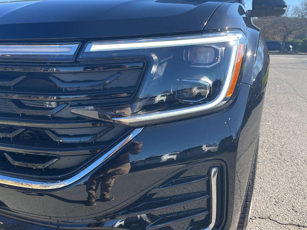 new 2026 Volkswagen Atlas car, priced at $57,584