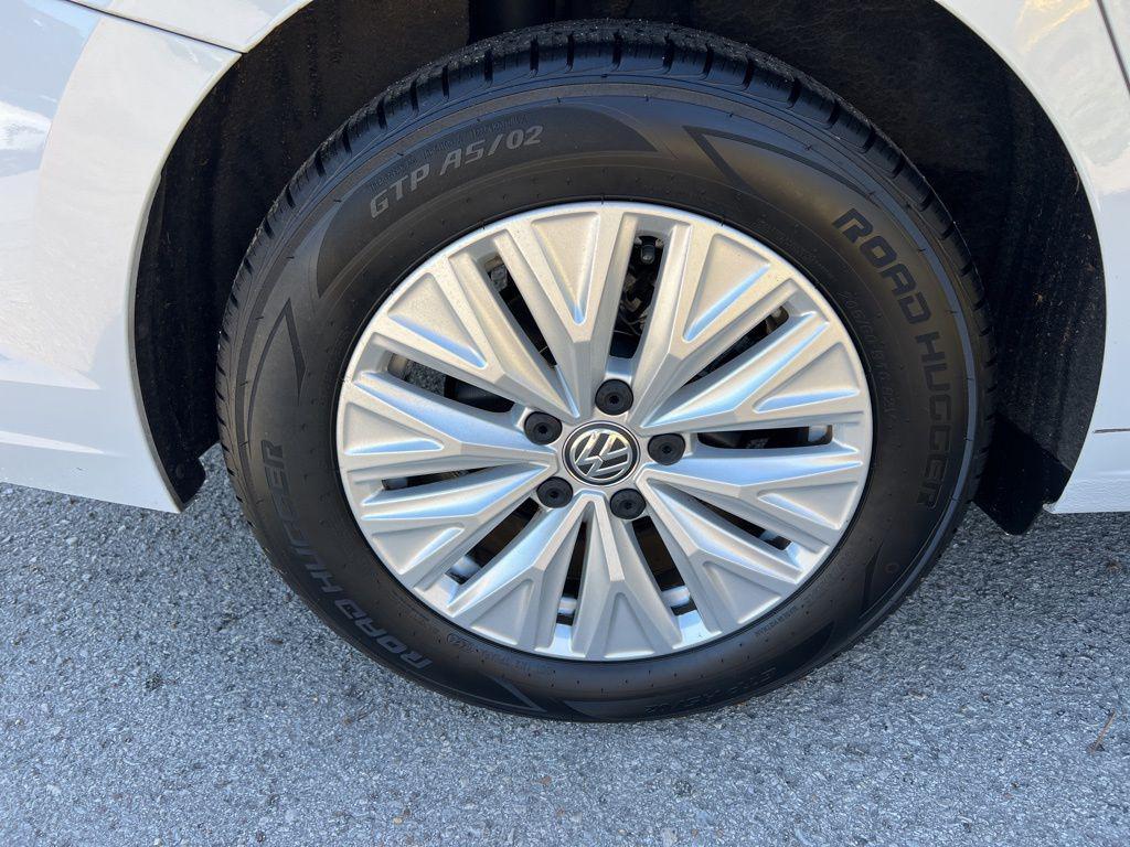 used 2019 Volkswagen Jetta car, priced at $13,200