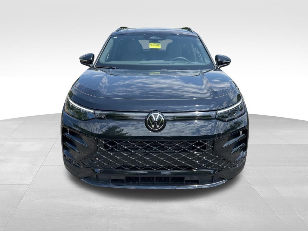 new 2026 Volkswagen Tiguan car, priced at $37,823