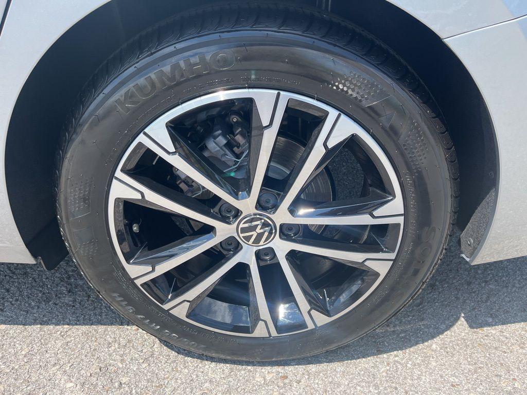 new 2025 Volkswagen Jetta car, priced at $25,759