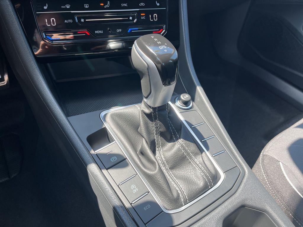 new 2025 Volkswagen Jetta car, priced at $25,759