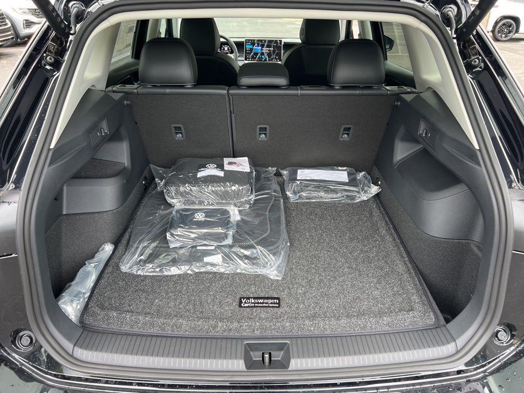 new 2026 Volkswagen Tiguan car, priced at $37,397