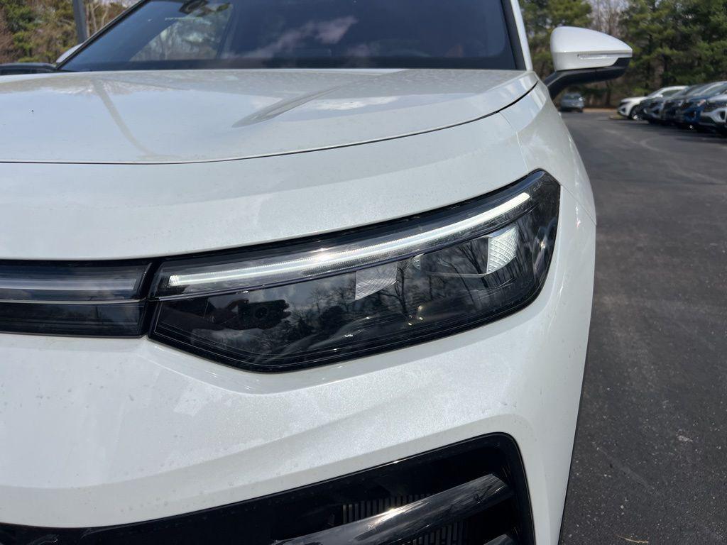 new 2026 Volkswagen Tiguan car, priced at $46,132