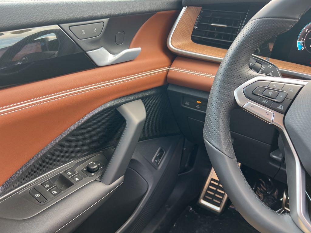 new 2026 Volkswagen Tiguan car, priced at $46,132