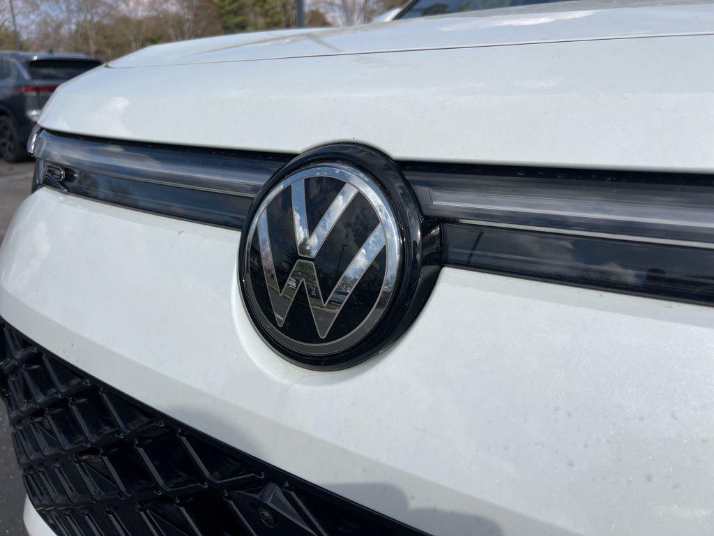 new 2026 Volkswagen Tiguan car, priced at $46,132