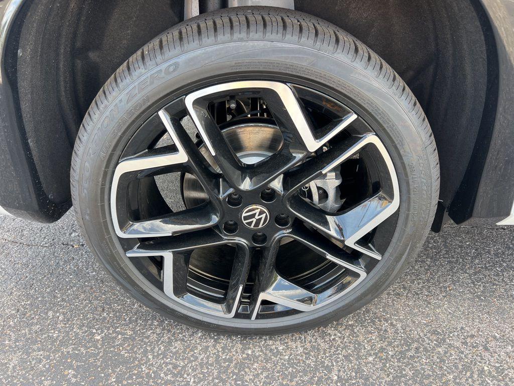 new 2026 Volkswagen Tiguan car, priced at $46,132