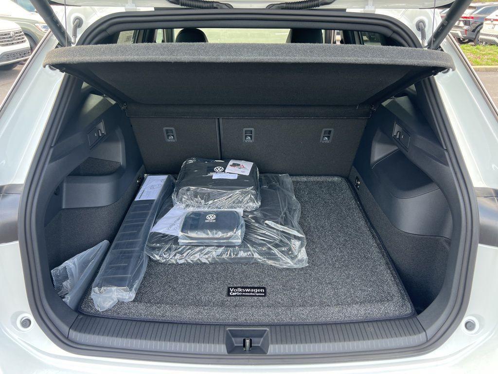 new 2026 Volkswagen Tiguan car, priced at $46,132