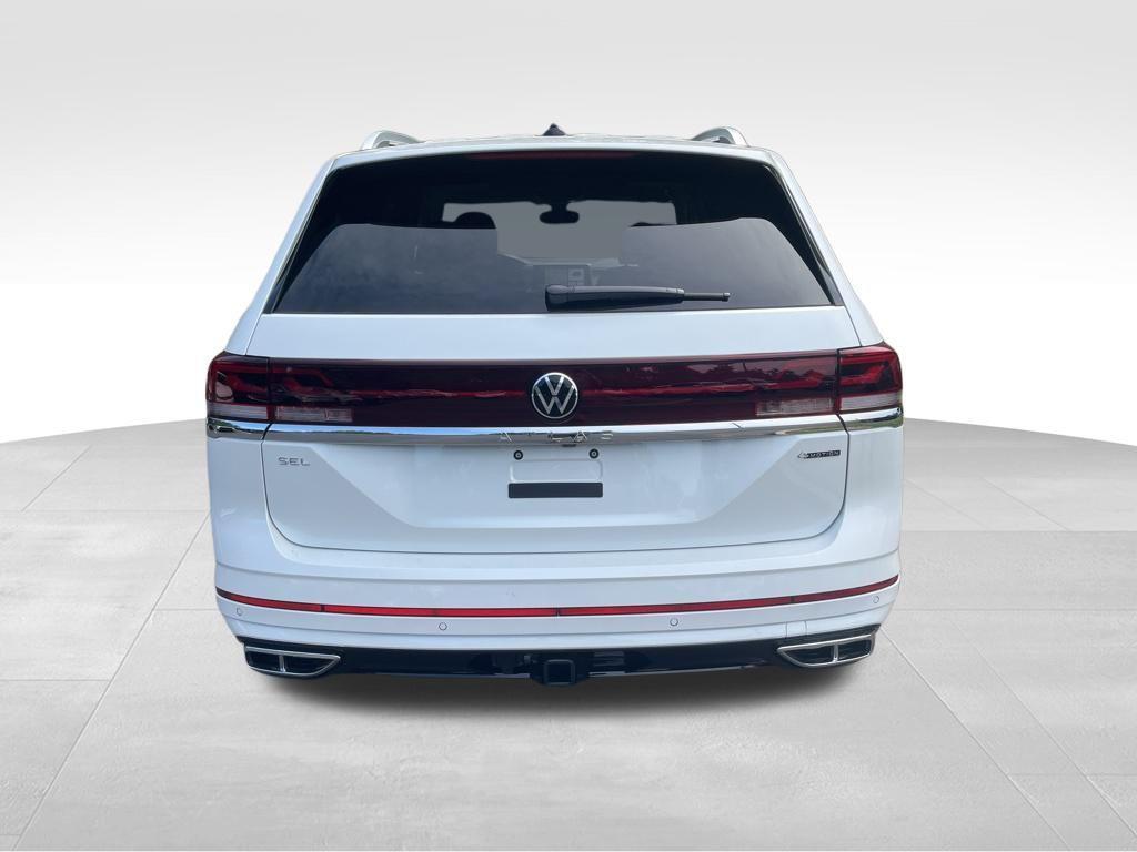 new 2026 Volkswagen Atlas car, priced at $58,402