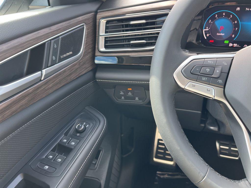 new 2026 Volkswagen Atlas car, priced at $57,707