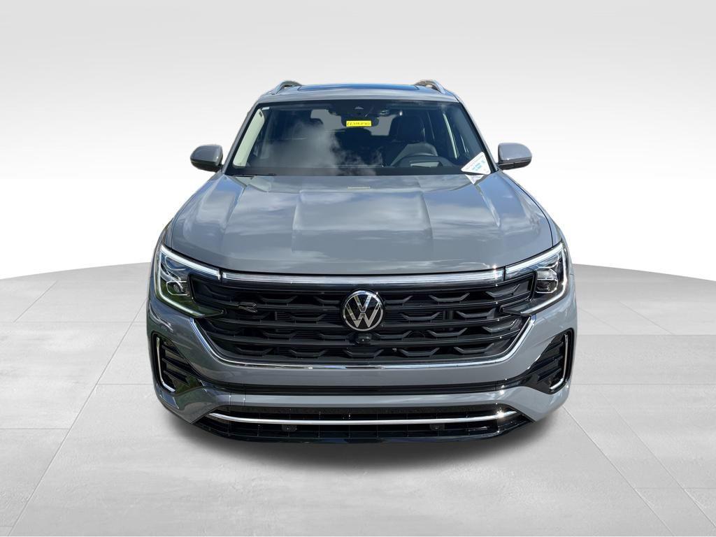new 2026 Volkswagen Atlas car, priced at $57,707
