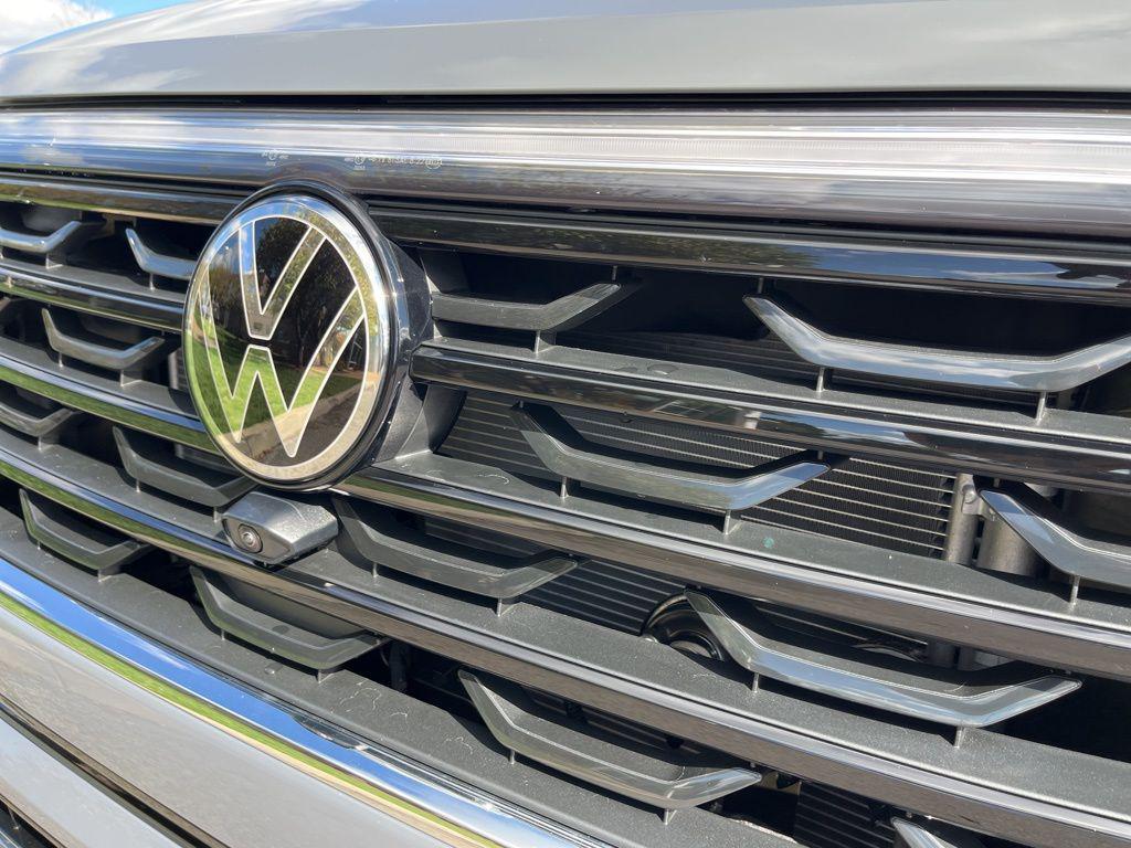 new 2026 Volkswagen Atlas car, priced at $57,707