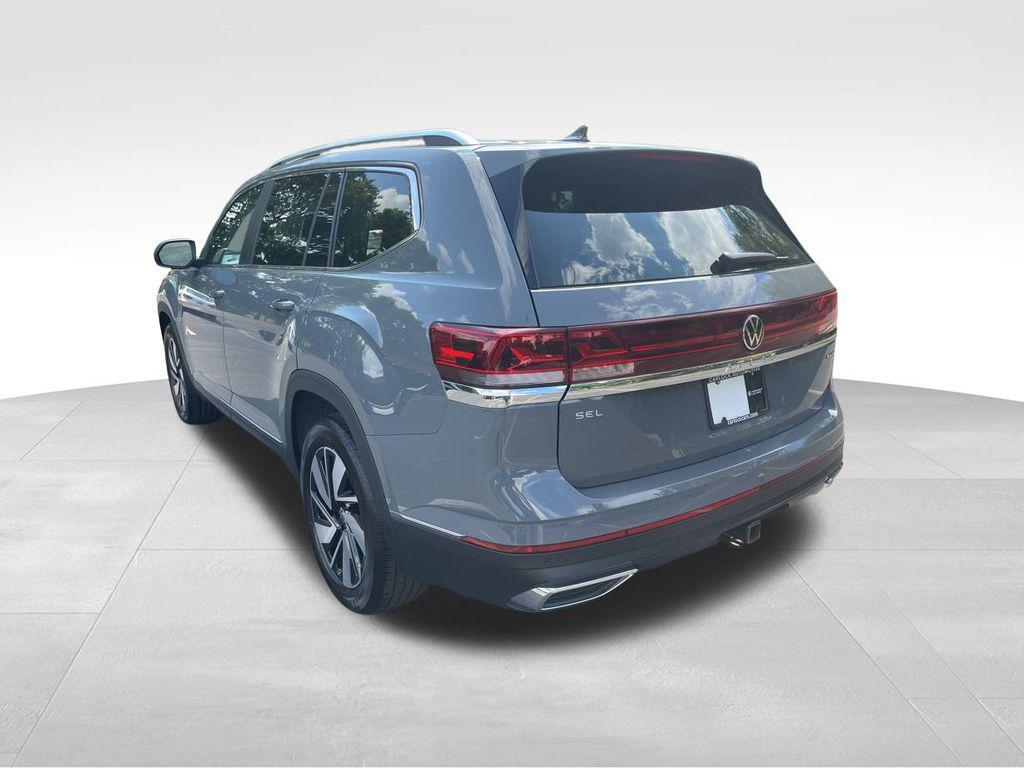 new 2026 Volkswagen Atlas car, priced at $52,697
