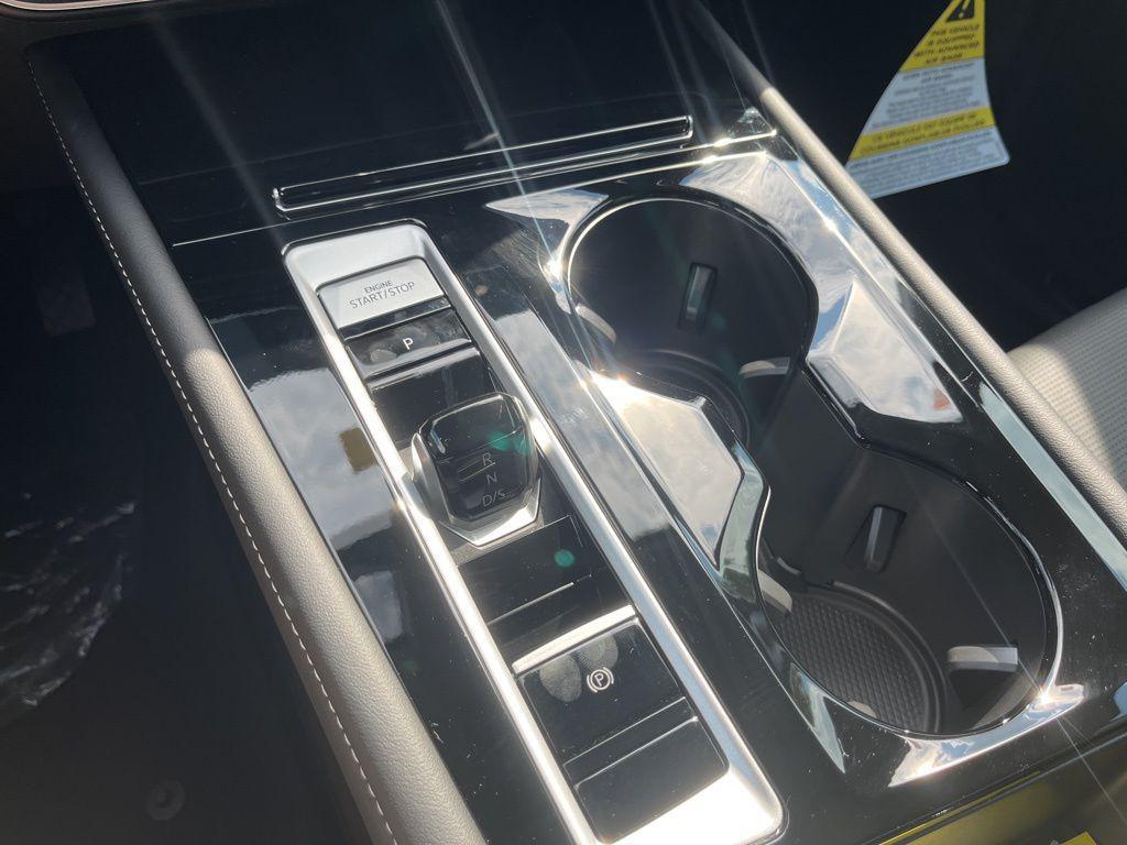 new 2026 Volkswagen Atlas car, priced at $52,697