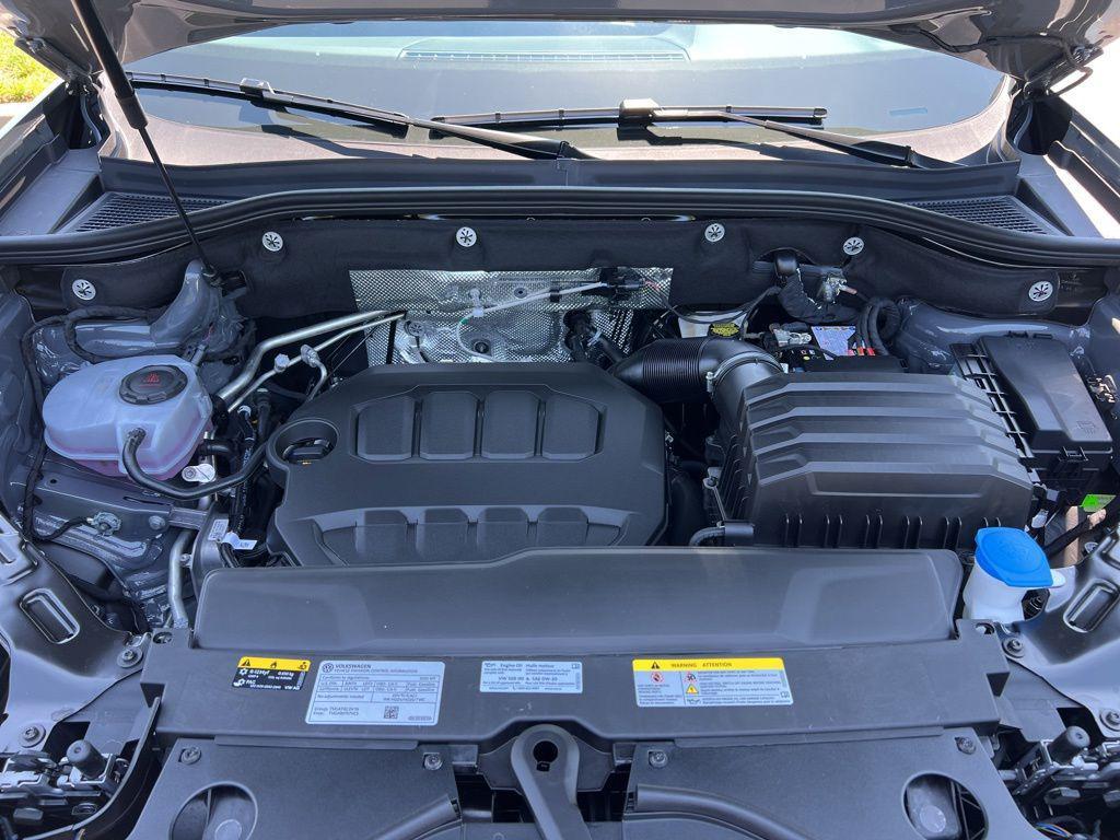 new 2026 Volkswagen Atlas car, priced at $49,181