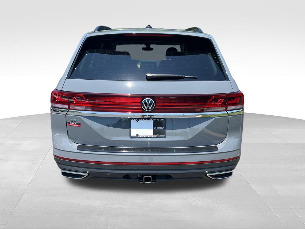 new 2026 Volkswagen Atlas car, priced at $49,181
