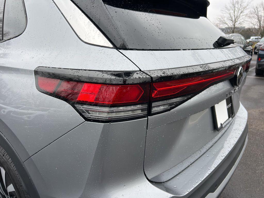 new 2026 Volkswagen Tiguan car, priced at $34,381