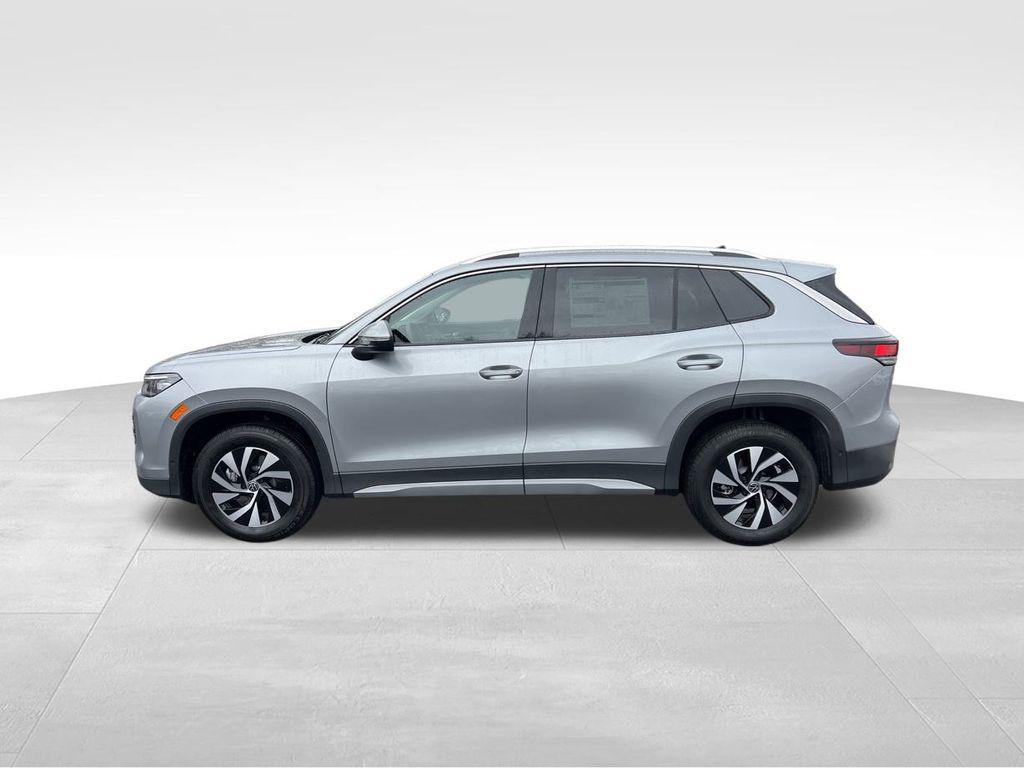 new 2026 Volkswagen Tiguan car, priced at $34,381