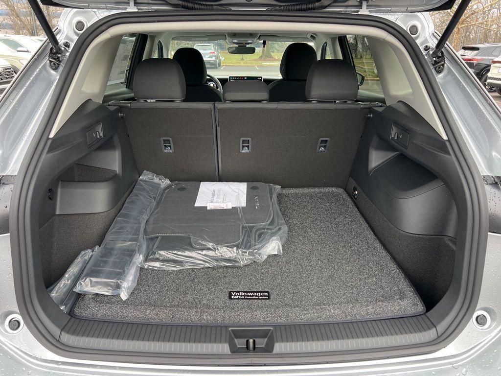 new 2026 Volkswagen Tiguan car, priced at $34,381